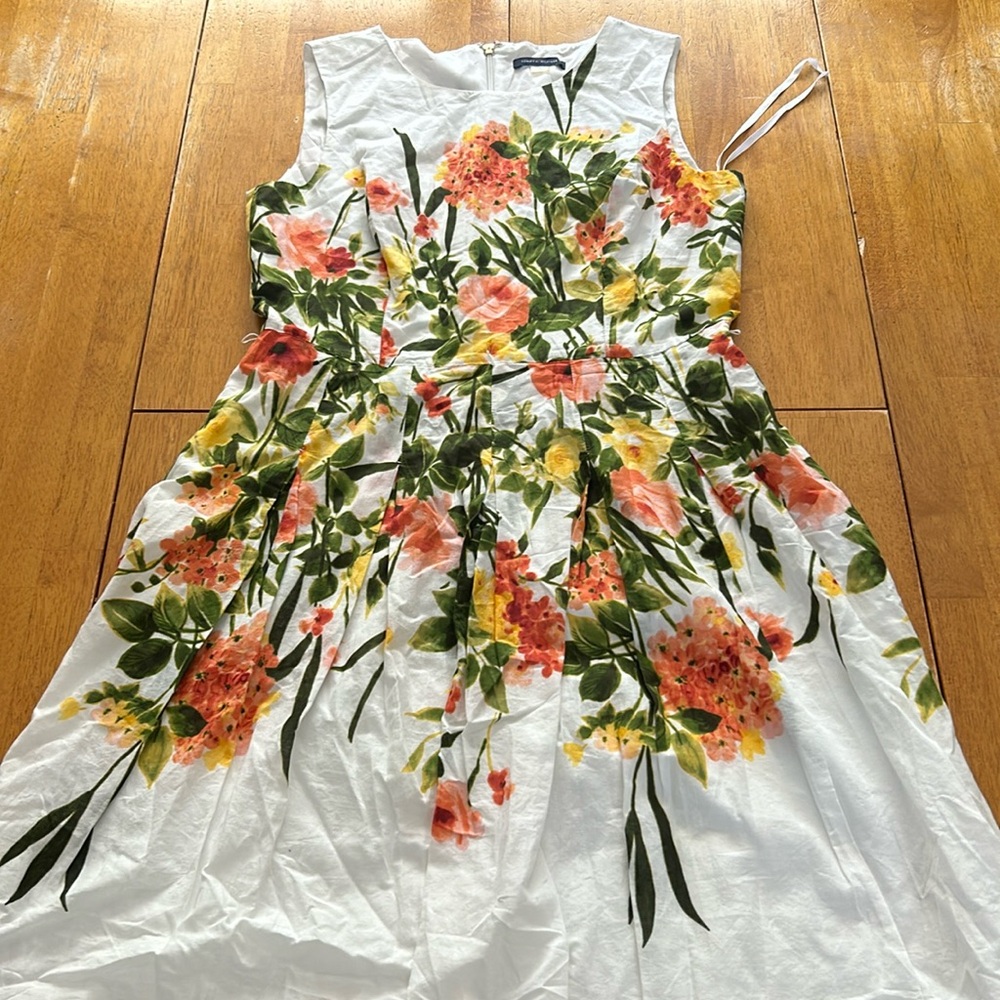Tommy Hilfiger Sleeveless Dress - 10